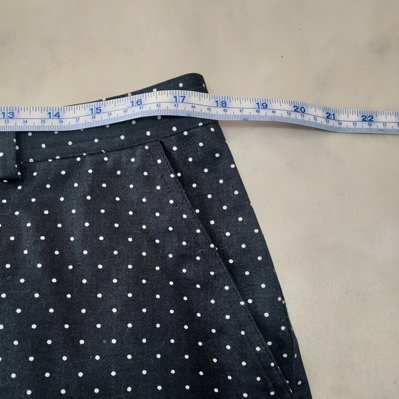 Chaps Navy Polka Dot Skirt. Size 12 - Picture 7 of 10